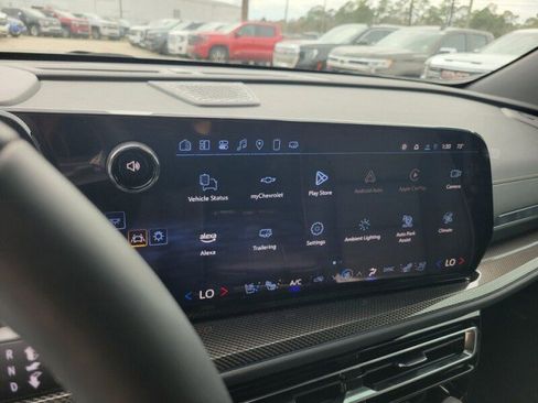 Used 2025 Chevrolet Traverse High Country w/ LPO, Floor Liner Package image 20