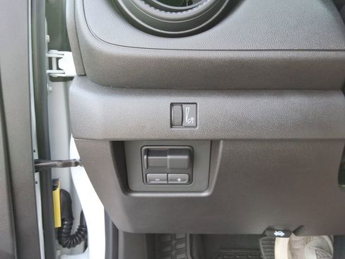 Certified 2026 Chevrolet Colorado Trail Boss image 38