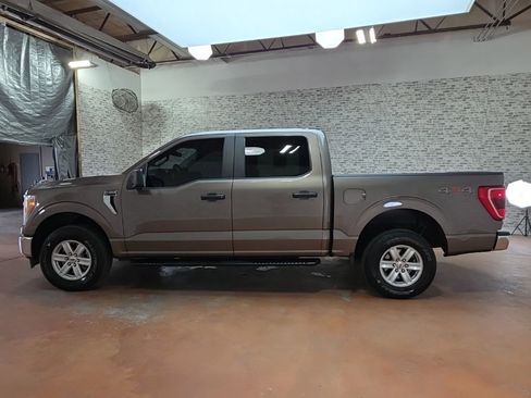 Used 2021 Ford F150 XLT w/ Trailer Tow Package AWD/4WD image 4