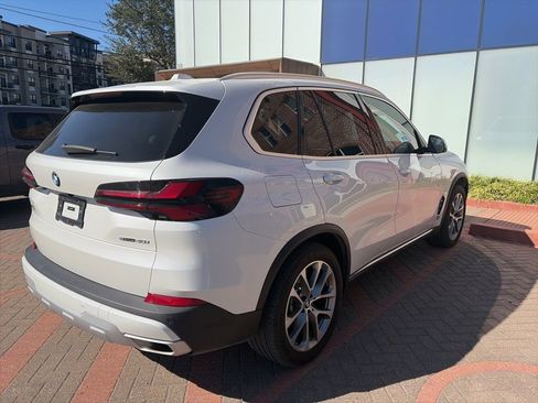 Used 2024 BMW X5 sDrive40i w/ Premium Package image 5
