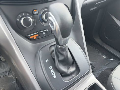 Used 2016 Ford Escape SE FWD image 27