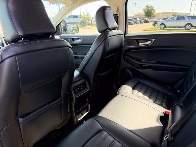 Certified 2024 Ford Edge SEL AWD/4WD image 19