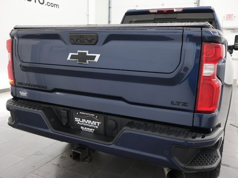 Used 2023 Chevrolet Silverado 3500 LTZ w/ LTZ Plus Package image 34