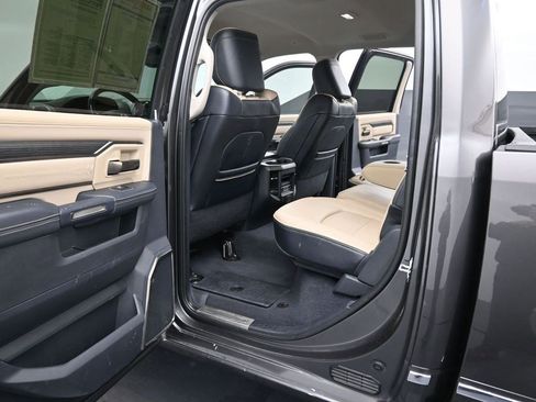 Used 2023 RAM 2500 Limited image 13