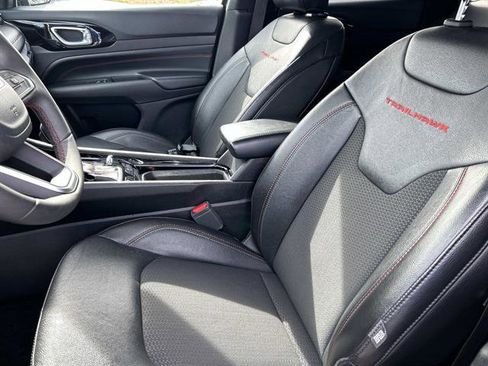 Used 2023 Jeep Compass Trailhawk image 23