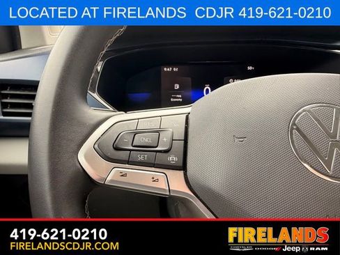 Used 2022 Volkswagen Taos SE AWD/4WD image 29