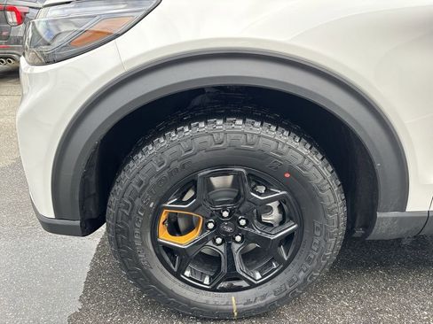 New 2026 Ford Explorer Tremor w/ Tremor Ultimate Package AWD/4WD image 19