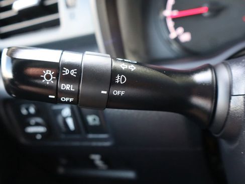 Used 2020 Toyota 4Runner SR5 image 33