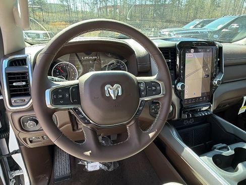 New 2026 RAM 1500 Laramie AWD/4WD image 21