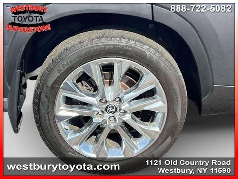 Used 2022 Toyota Highlander Limited AWD/4WD image 14