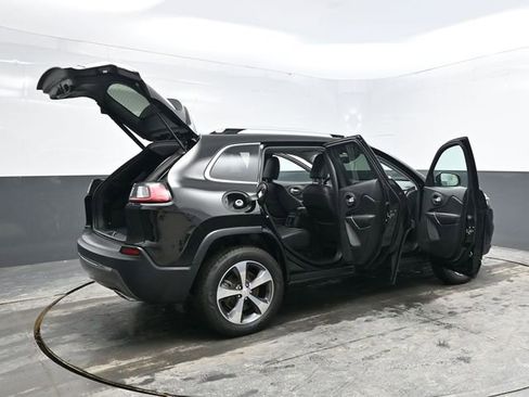 Used 2019 Jeep Cherokee Limited image 40