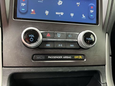 Used 2021 Ford Edge SEL w/ Convenience Package AWD/4WD image 22