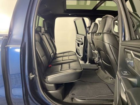 Used 2023 RAM 1500 Laramie AWD/4WD image 43