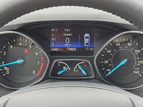 Used 2017 Ford Escape Titanium AWD/4WD image 21