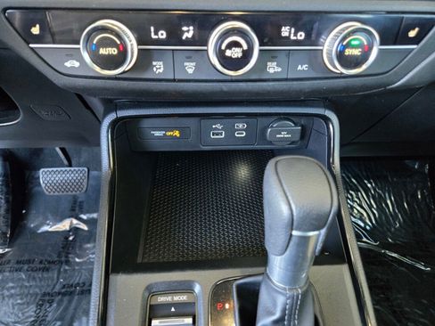 Certified 2024 Honda CR-V EX image 19