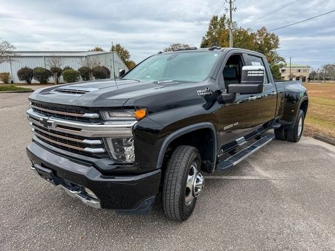 Used 2020 Chevrolet Silverado 3500 High Country w/ LPO, Hitch Package image 7