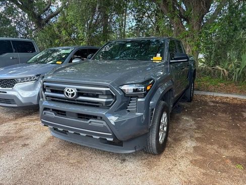Used 2025 Toyota Tacoma SR RWD image 6