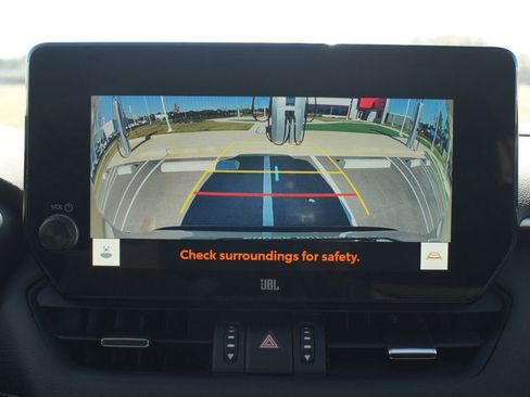 Used 2025 Toyota RAV4 XLE Premium image 7