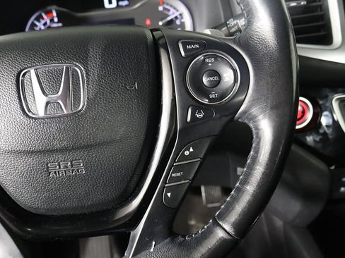 Used 2018 Honda Pilot Elite image 45