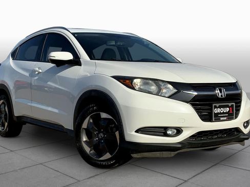 Used 2018 Honda HR-V EX-L image 2