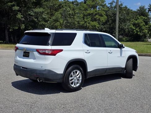 Used 2020 Chevrolet Traverse LT AWD/4WD image 5