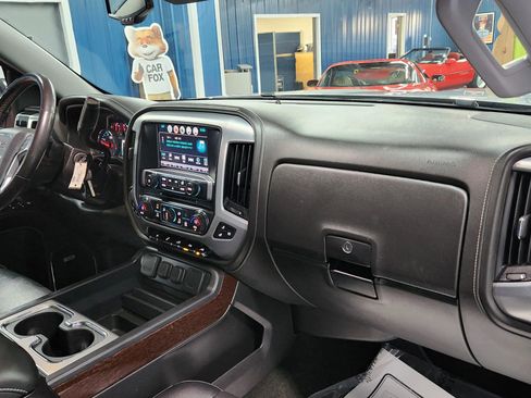 Used 2018 GMC Sierra 1500 SLT image 13