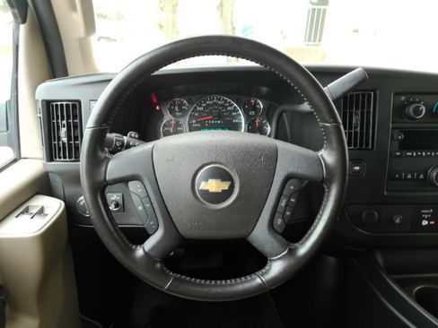 Used 2020 Chevrolet Express 2500 w/ Driver Convenience Package RWD image 23