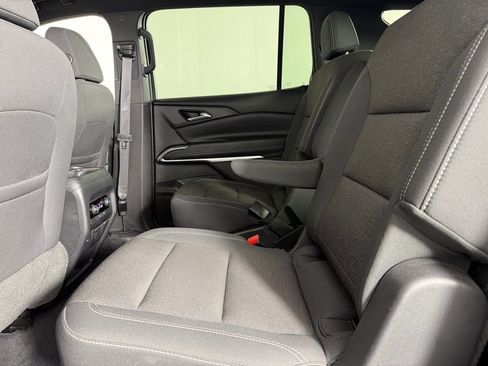 Used 2024 Chevrolet Traverse LT AWD/4WD image 26