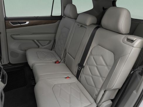 Used 2024 Volkswagen Atlas SE FWD image 17