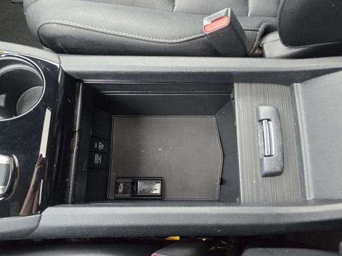 Used 2020 Honda Pilot Touring image 24