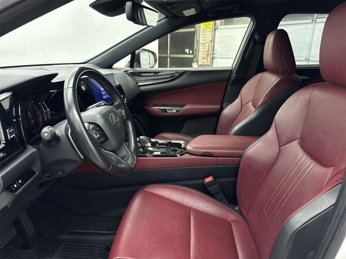 Used 2022 Lexus NX 250 FWD image 11