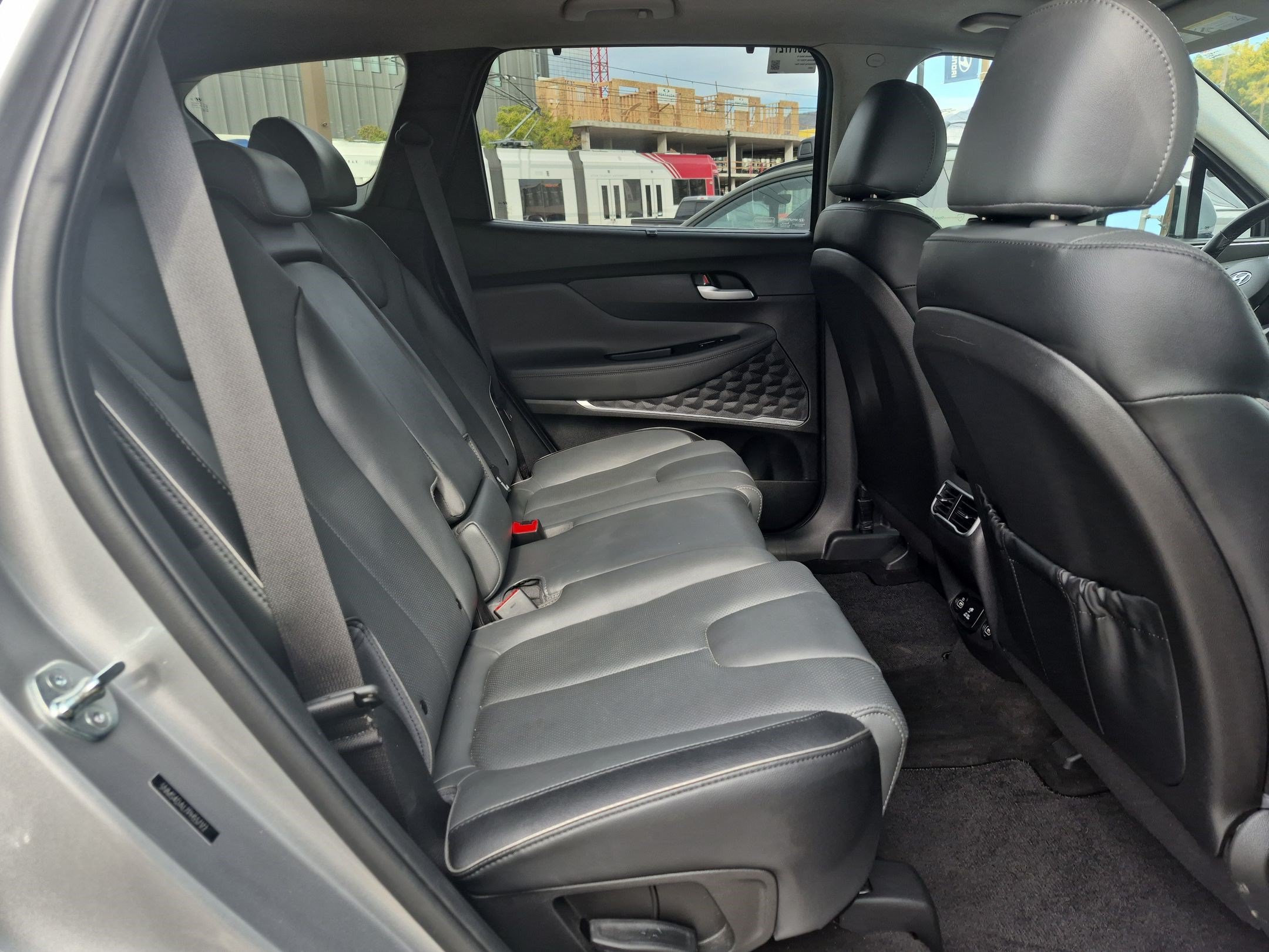 Certified 2023 Hyundai Santa Fe Limited AWD/4WD image 31
