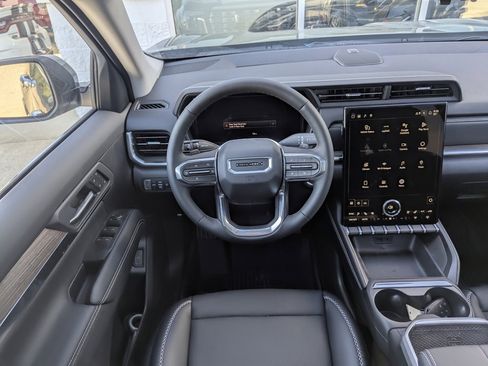 New 2026 GMC Terrain Denali w/ LPO, Floor Liner Package AWD/4WD image 4