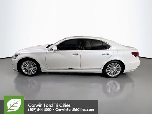 Used 2014 Lexus LS 460 AWD w/ Comfort Package image 6