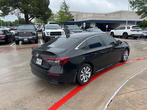 Used 2025 Honda Civic LX image 7