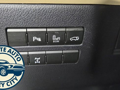 Used 2017 Lexus NX 200t AWD w/ Premium Package image 21