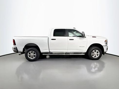 Used 2026 RAM 2500 Big Horn AWD/4WD image 8