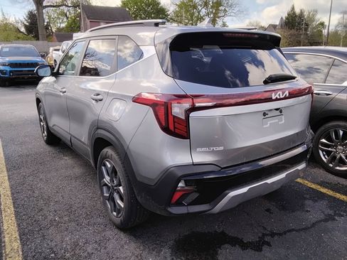 Used 2024 Kia Seltos S image 5