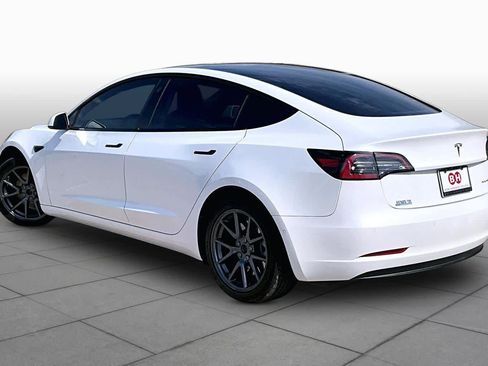 Used 2022 Tesla Model 3 Long Range AWD/4WD image 11