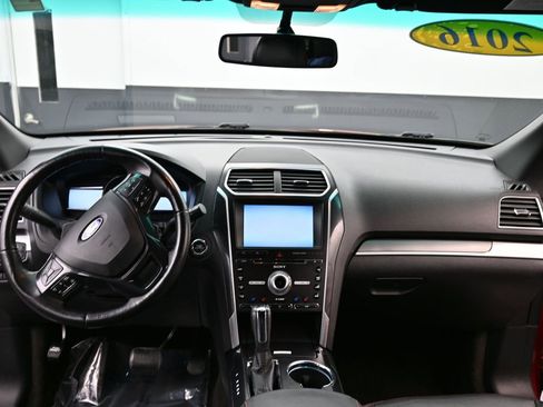 Used 2016 Ford Explorer Sport w/ Equipment Group 401A image 12