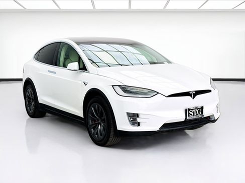 Used 2019 Tesla Model X Performance image 3