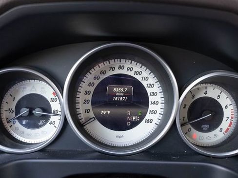 Used 2016 Mercedes-Benz E 350 4MATIC Wagon image 3