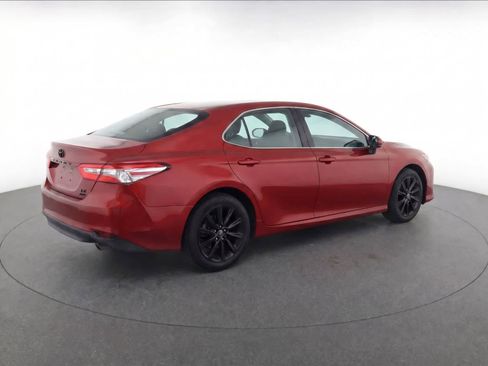 Used 2020 Toyota Camry LE w/ Cold Weather Package AWD/4WD image 4