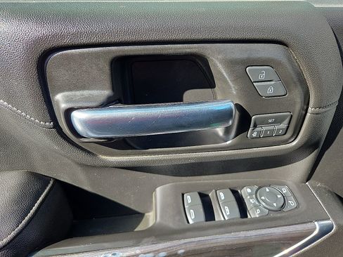 Used 2020 Chevrolet Silverado 3500 LTZ AWD/4WD image 13