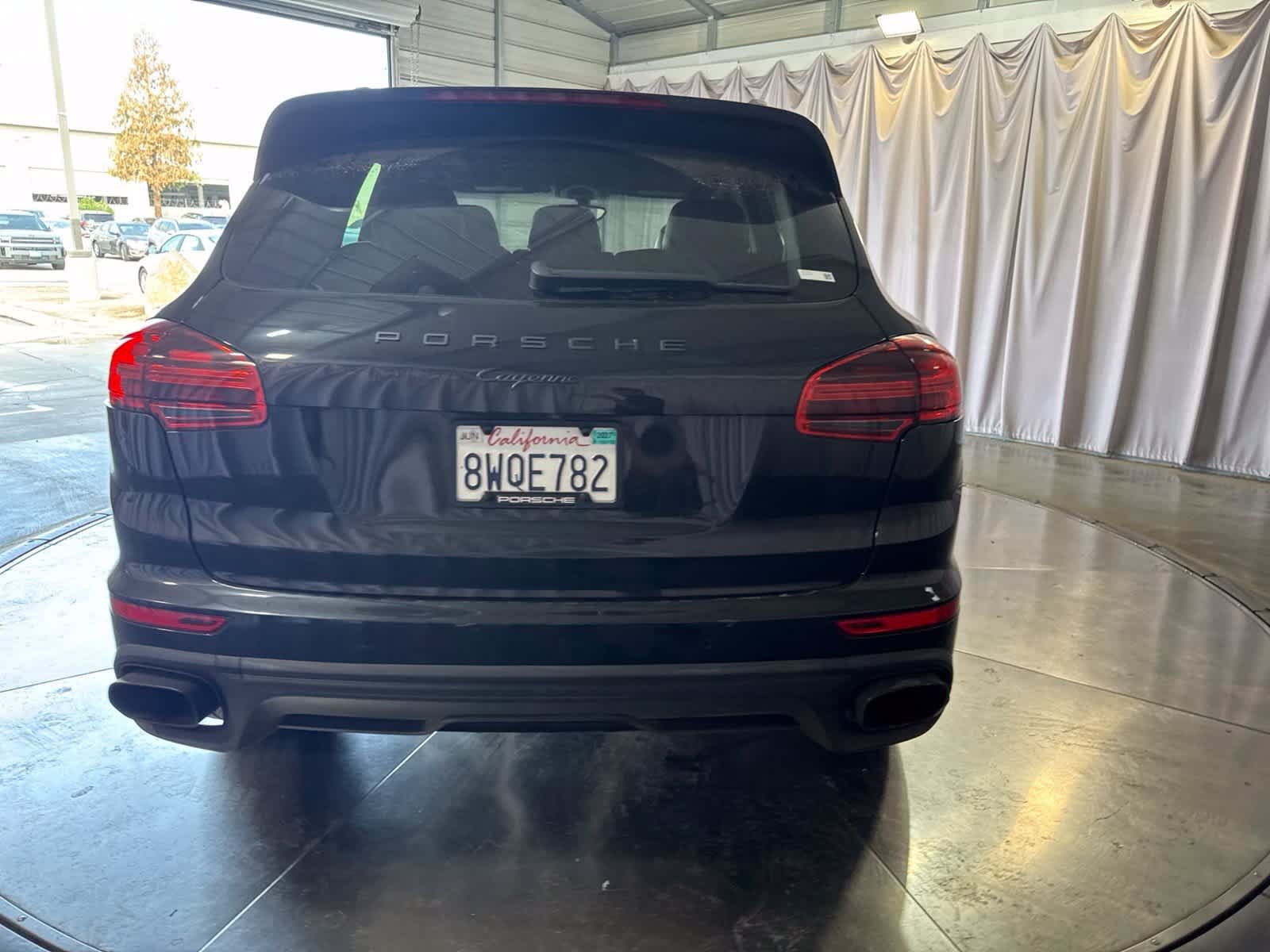 Used 2018 Porsche Cayenne AWD/4WD image 6