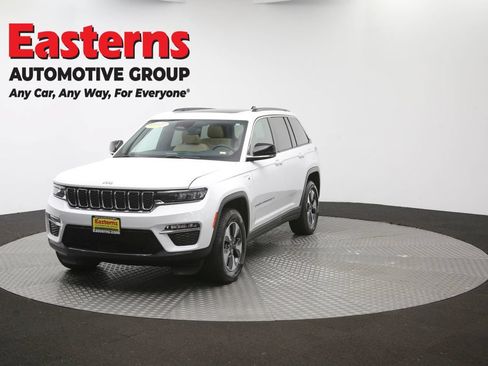Used 2024 Jeep Grand Cherokee Limited 4xe AWD/4WD image 60
