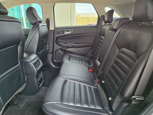 Used 2022 Ford Edge SEL w/ Convenience Package AWD/4WD image 14