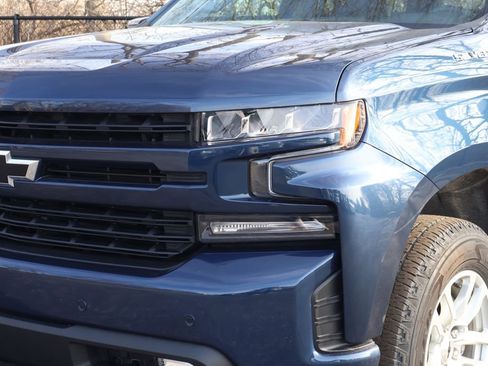 Used 2022 Chevrolet Silverado 1500 RST w/ Safety Package image 3