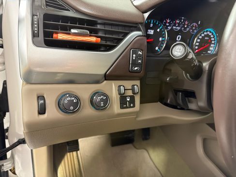 Used 2017 Chevrolet Tahoe LT AWD/4WD image 14
