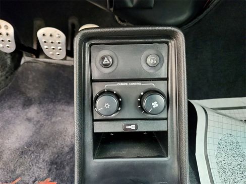 Used 1989 Porsche 911 Carrera image 44